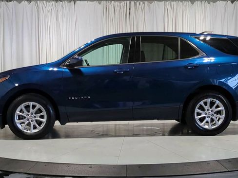Used 2020 Chevrolet Equinox LT w/ Driver Convenience Package FWD image 6