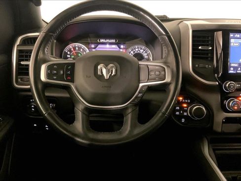 Used 2022 RAM 1500 Big Horn AWD/4WD image 5