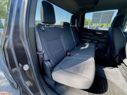 Used 2022 Chevrolet Silverado 1500 LT AWD/4WD image 26