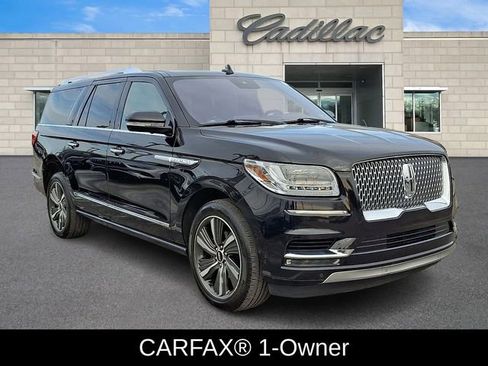Used 2019 Lincoln Navigator L Reserve image 2