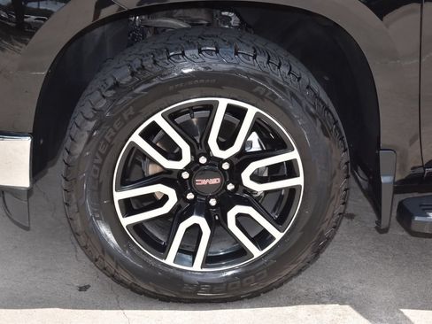 Used 2023 Chevrolet Silverado 1500 LT AWD/4WD image 35