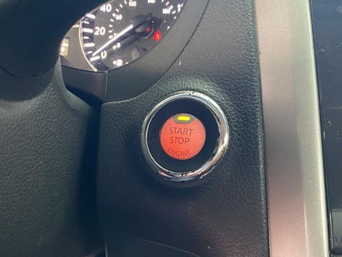 Used 2015 Nissan Altima 2.5 SV FWD image 21