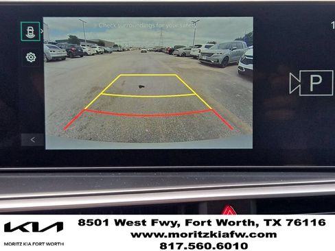 New 2026 Kia Sorento LX FWD image 15