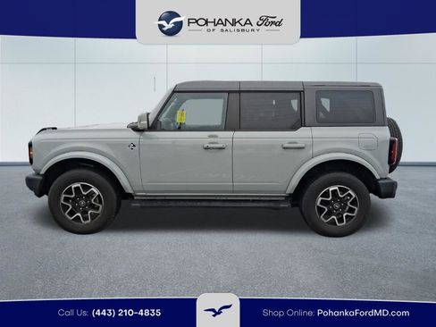 Used 2023 Ford Bronco Outer Banks AWD/4WD image 8