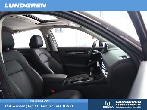 Used 2024 Honda Civic EX-L image 16