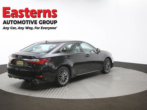 Used 2018 Lexus ES 350 w/ Luxury Package w/Wood Trim image 45