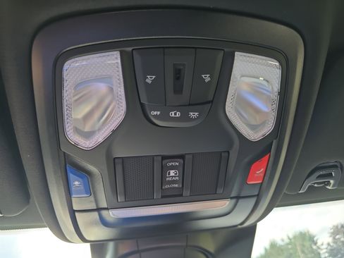 New 2025 RAM 2500 Big Horn image 31