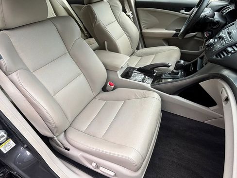 Used 2011 Acura TSX Sedan FWD image 21