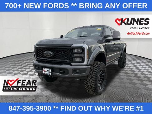 New 2026 Ford F250 Lariat w/ Black Appearance Package AWD/4WD image 3