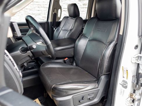 Used 2014 RAM 2500 Laramie image 33