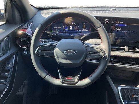 New 2026 Chevrolet Equinox RS w/ Convenience Package III FWD image 14