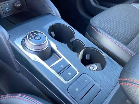 Used 2023 Ford Escape ST-Line image 11