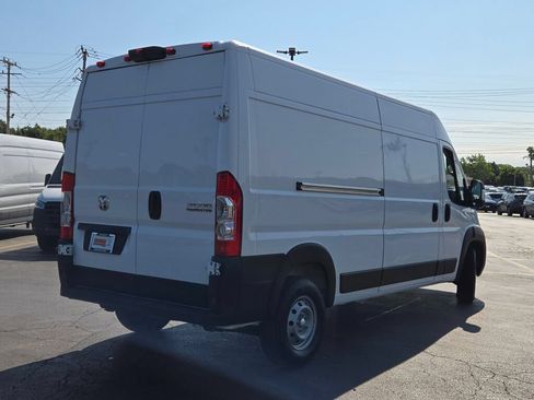 Used 2023 RAM ProMaster 2500 FWD image 12