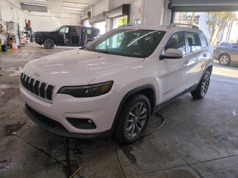 Certified 2021 Jeep Cherokee Latitude Plus image 9