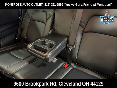 Used 2024 Nissan Pathfinder SL image 37