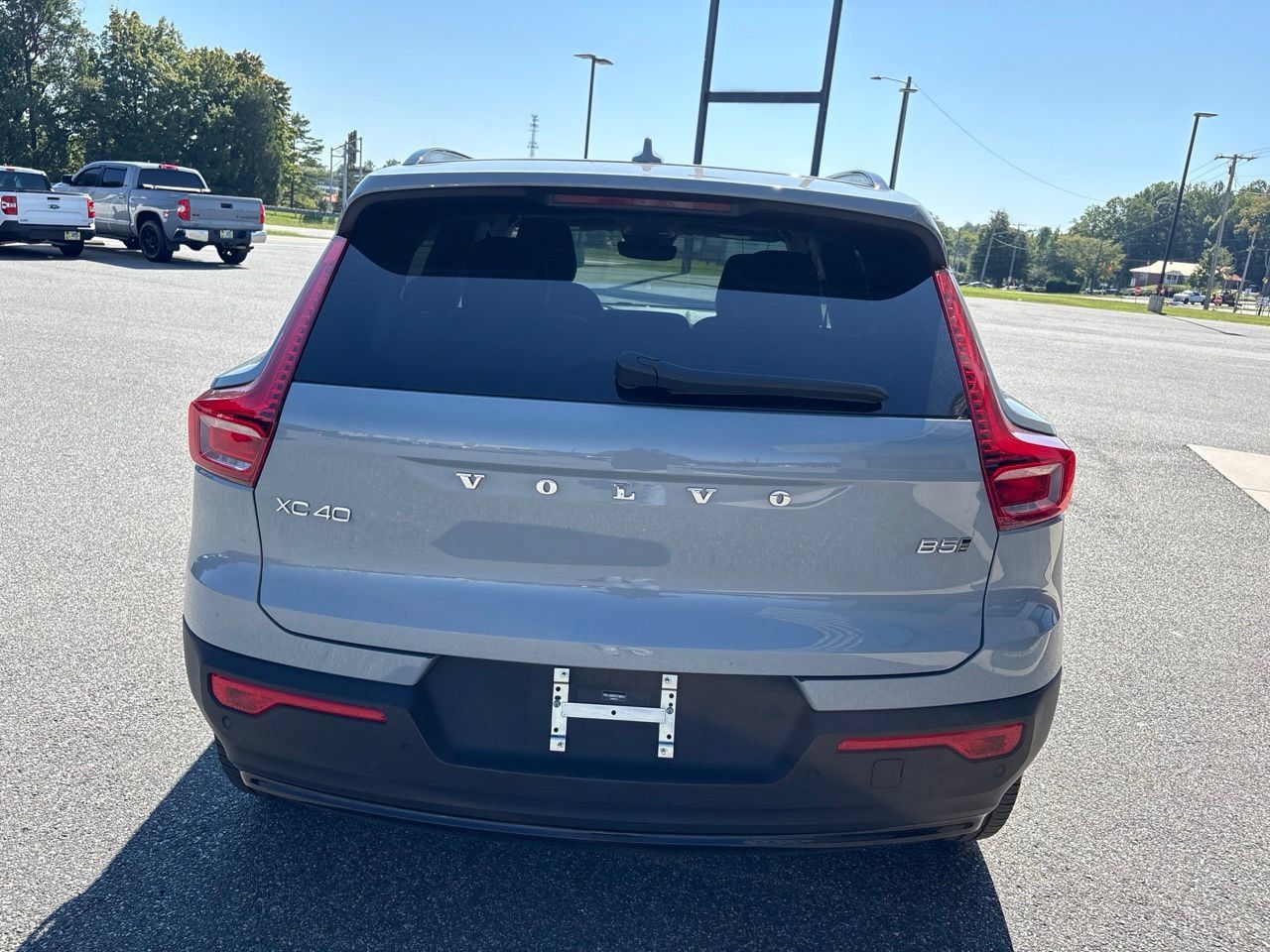 Used 2026 Volvo XC40 B5 Plus AWD/4WD image 7