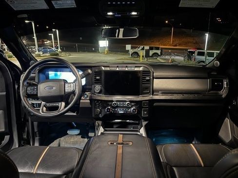 Used 2024 Ford F350 Platinum w/ Tremor Off-Road Package image 5