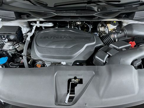 New 2026 Honda Odyssey Touring image 32