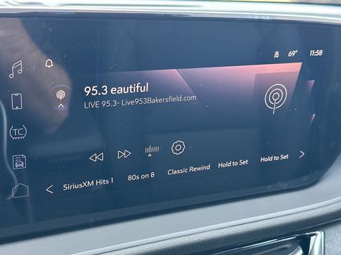 New 2026 Buick Envista Sport Touring w/ Convenience I Package FWD image 18