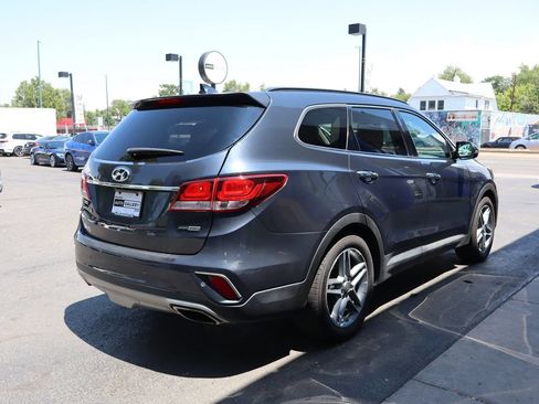 Used 2018 Hyundai Santa Fe AWD image 4