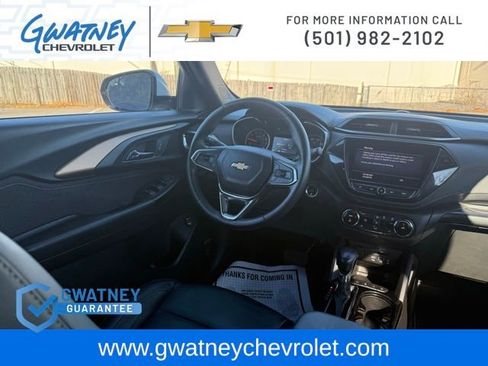 Used 2022 Chevrolet TrailBlazer ACTIV w/ Sun and Liftgate Package image 25