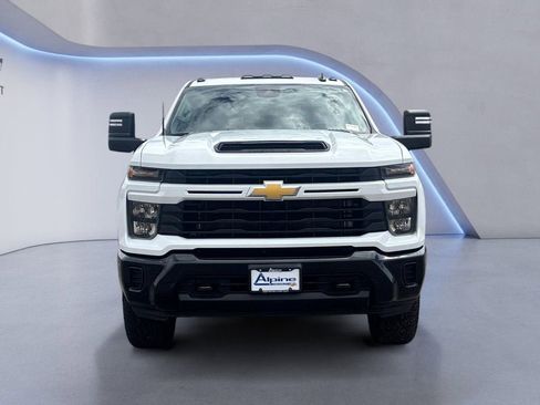 Used 2024 Chevrolet Silverado 2500 Custom w/ Custom Value Package AWD/4WD image 8