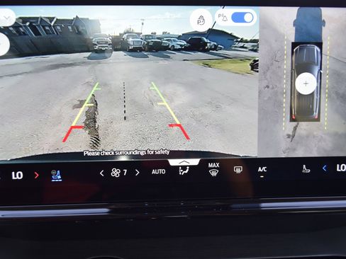 New 2025 Ford Expedition Platinum w/ Driver's Package image 13