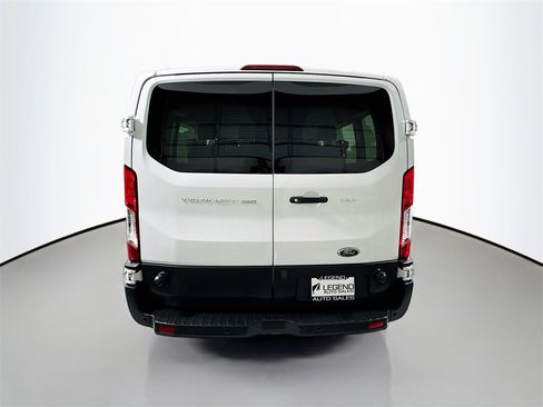 Used 2018 Ford Transit 350 XLT image 7