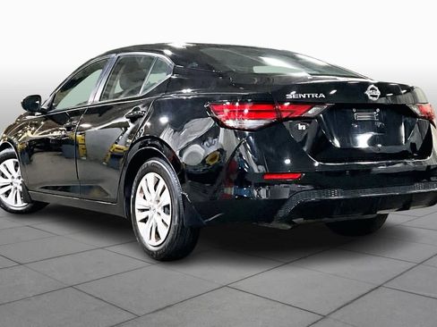 Used 2020 Nissan Sentra S image 11
