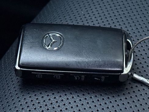 Used 2025 MAZDA CX-90 3.3 Turbo w/ Preferred Package image 18