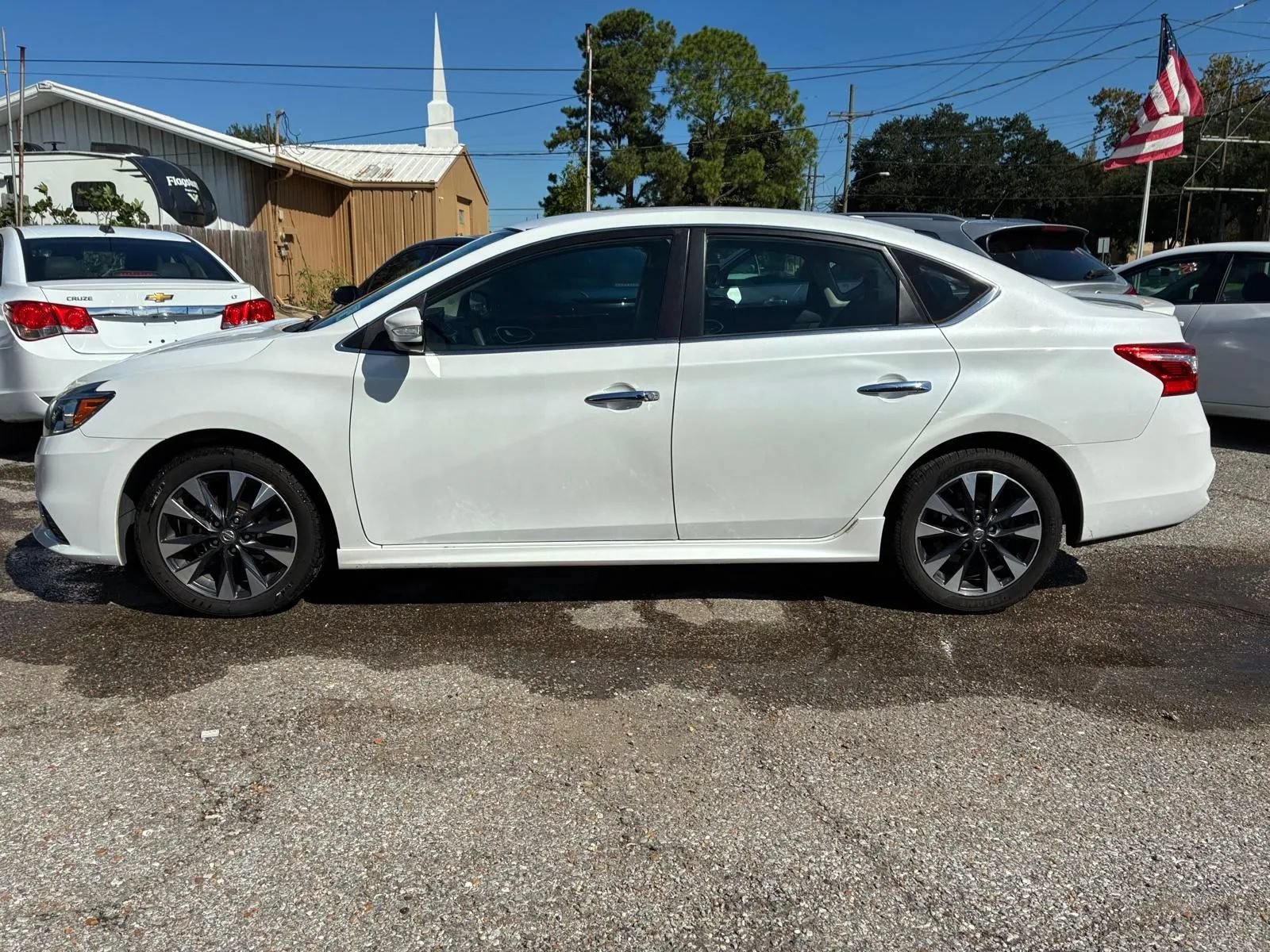 Used 2018 Nissan Sentra SR FWD image 5