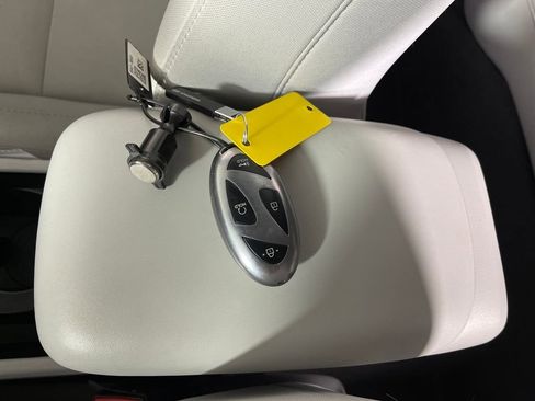 Certified 2025 Hyundai Kona SEL image 27