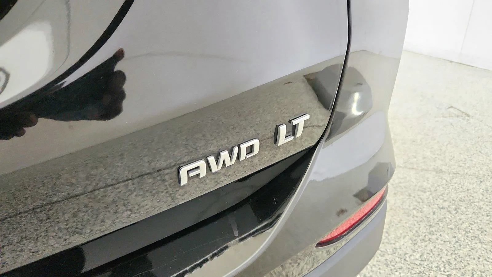 Used 2022 Chevrolet Equinox LT AWD/4WD image 29
