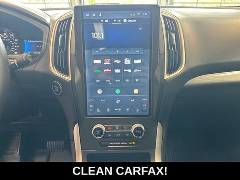 Used 2024 Ford Edge SEL w/ Convenience Package AWD/4WD image 3