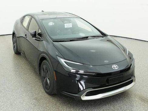 New 2026 Toyota Prius Plug-In Hybrid FWD image 14