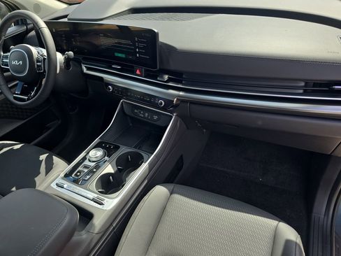 New 2026 Kia Carnival SX Prestige FWD image 12
