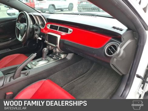 Used 2015 Chevrolet Camaro LT w/ Commemorative Special Edition image 38