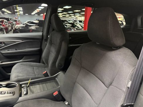 Used 2022 Honda Pilot Sport image 34