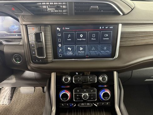 Used 2023 GMC Yukon Denali AWD/4WD image 20