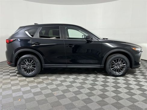 Used 2020 MAZDA CX-5 Touring image 9