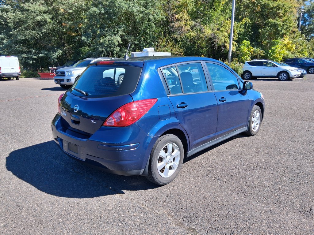 Used 2008 Nissan Versa Hatchback w/ ABS Pkg FWD image 4