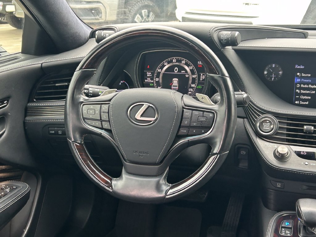 Used 2020 Lexus LS 500 w/ Interior Upgrade Package RWD image 42