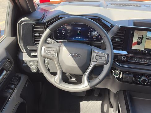New 2026 Chevrolet Silverado 2500 ZR2 AWD/4WD image 32