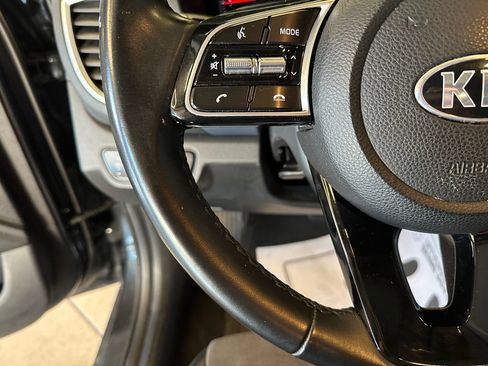 Used 2021 Kia Seltos S AWD/4WD image 11