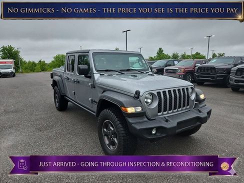 Used 2020 Jeep Gladiator Sport w/ Quick Order Package 24S AWD/4WD image 1