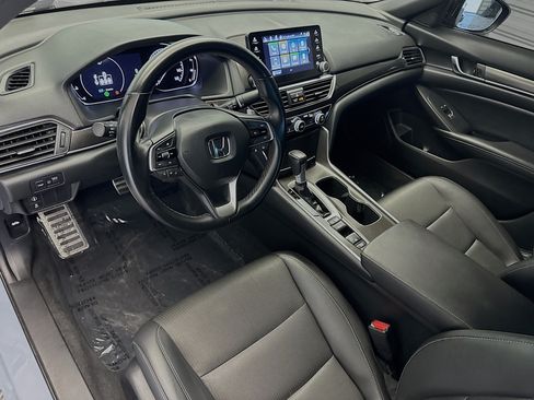 Used 2022 Honda Accord Sport image 7
