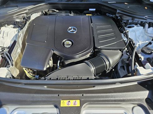 Used 2026 Mercedes-Benz GLC 300 300 image 30