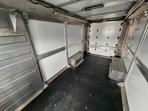 Used 2024 Chevrolet Brightdrop 600 w/ Commercial Equipment Package AWD/4WD image 22