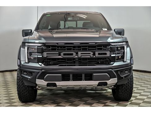 Used 2025 Ford F150 Raptor AWD/4WD image 4