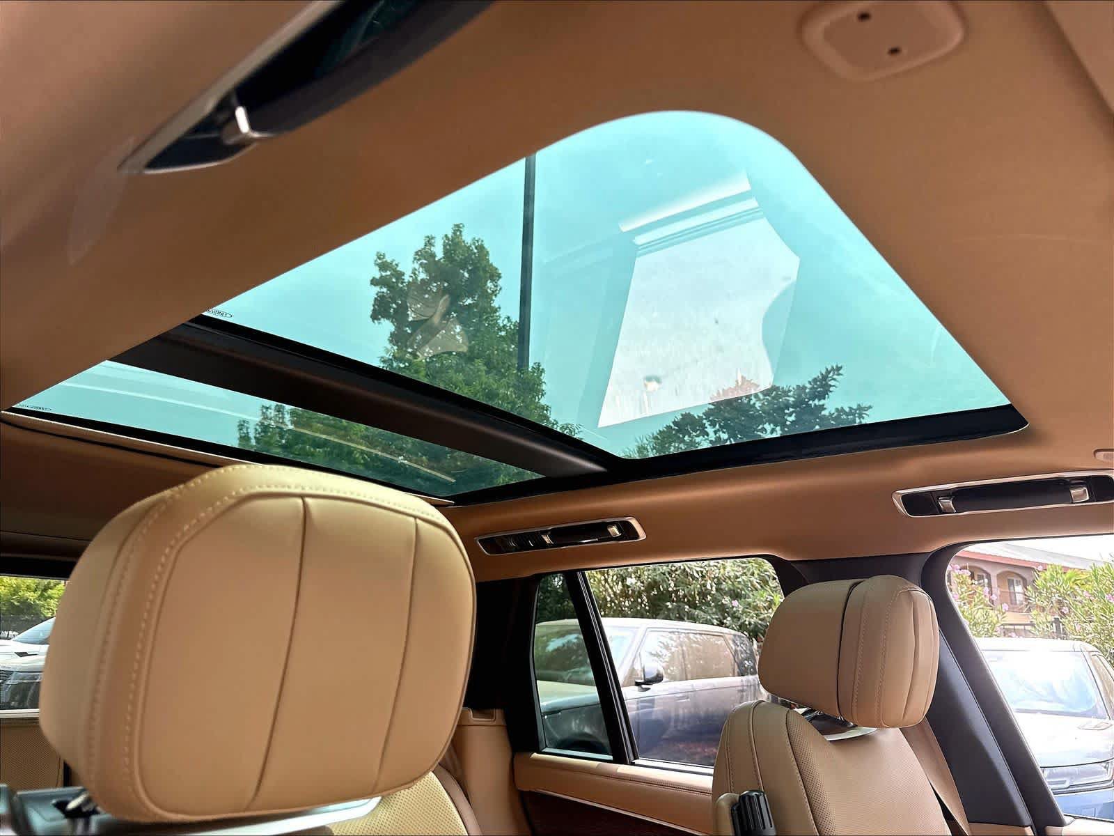 New 2026 Land Rover Range Rover SE AWD/4WD image 29